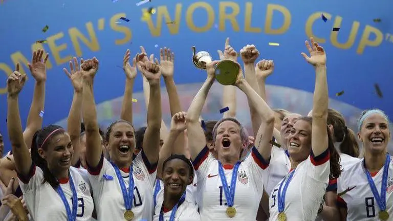 US: Women’s soccer claim of unequal pay tossed, can argue travel