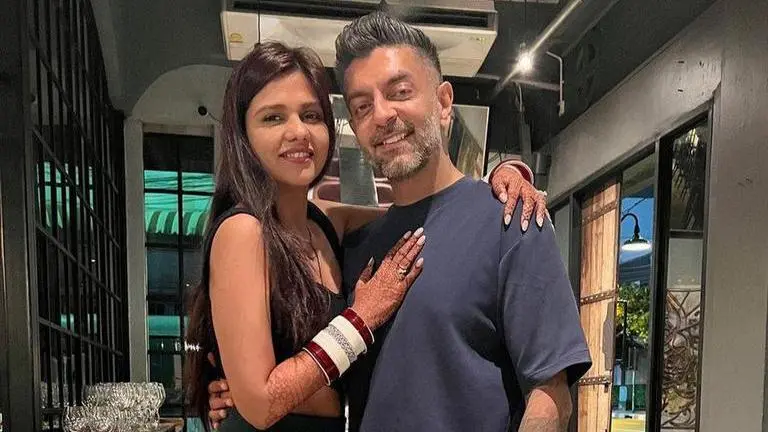 Dalljiet Kaur, Nikhil Patel get matching tattoos, say 'Stamped for life' Dalljiet Kaur