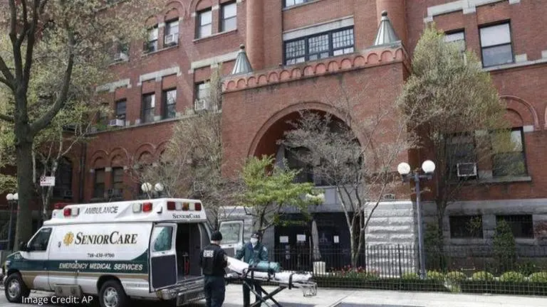 Germany opens emergency field hospital for COVID-19 patients Official opening of emergency field hospital for COVID-19 patients