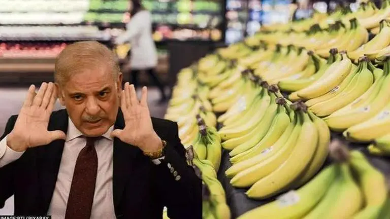 Pakistan, on brink of becoming banana republic, cannot afford the fruit anymore Pakistan