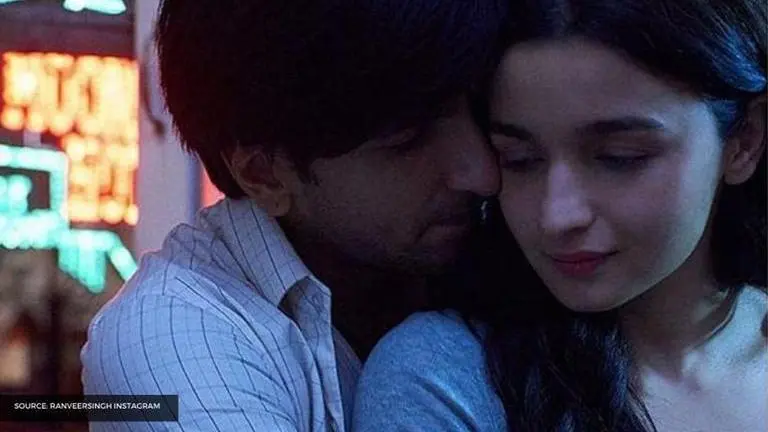 Ranveer Singh reveals what he wants to steal from his 'Gully Boy' co-star Alia Bhatt Ranveer Singh