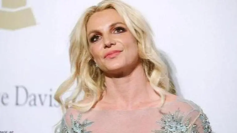 Britney Spears pens note before conservatorship hearing: 'I’m never going to complain' Britney Spears