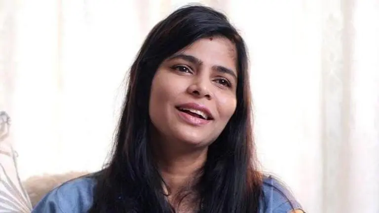 Chinmayi Sripada ends surrogacy speculations with baby bump pic, 'was protecting myself' Chinmayi Sripada