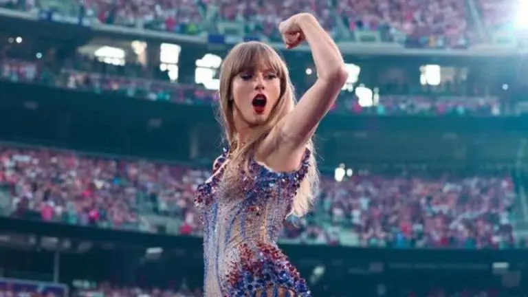 Security official at Taylor Swift concert fired after asking fans to click his photos Taylor Swift