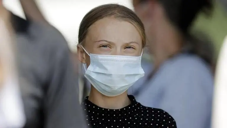 Thunberg, Neubauer speak after meeting Merkel