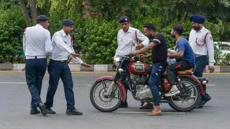 Chandigarh imposes fresh fines; Rs. 500 for spitting, violating social distancing norms Chandigarh