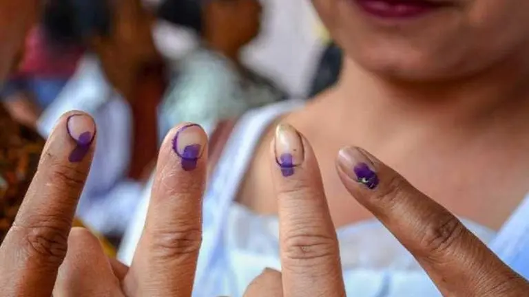 Peaceful polling in Jharkhand, 45.14 pc polling till 1 pm Jharkhand