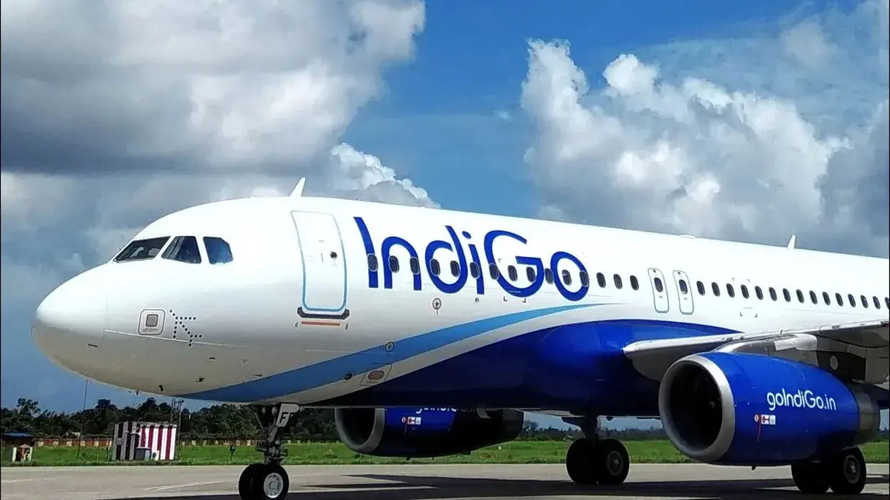 FlightRadar24 Tracker Shows Mumbai-Phuket IndiGo Flight Diverted To Malaysia Due to Bad Weather IndiGo's Mumbai-Phuket flight diverted to Penang due to bad weather