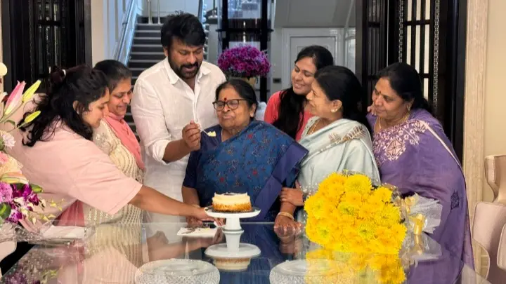 Chiranjeevi Celebrates Mom's Birthday After Receiving Padma Vibhushan Honour, Posts Photos Chiranjeevi