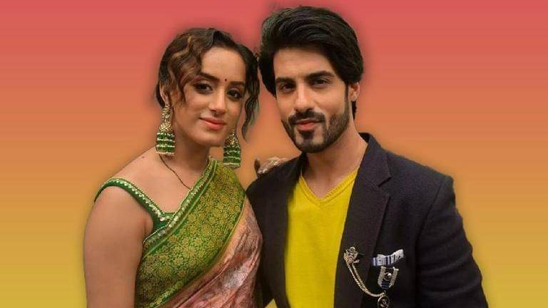 Sargun Luthra, Abrar Qazi quit Yeh Hai Chahatein after 3 years; get farewell on set - Republic World