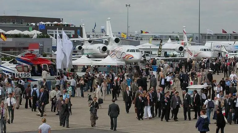 India centre stage at Paris air show as another big jet deal looms Paris Air Show