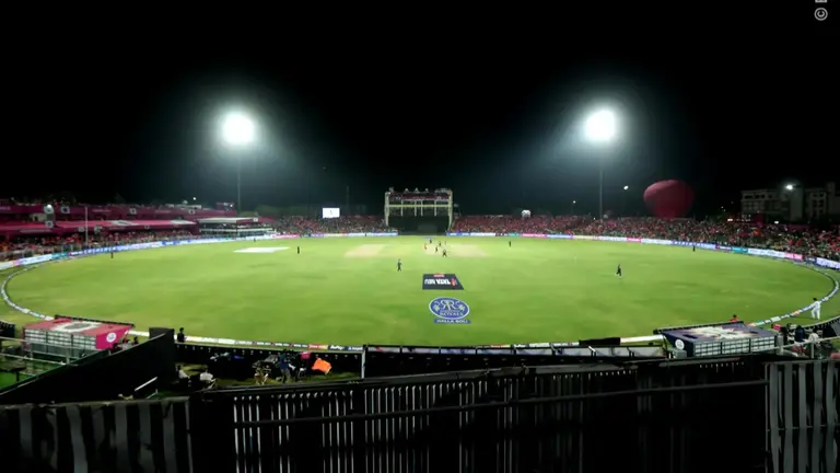 Titans hand the undefeated Royals their first loss in 2024 as Gill-led team slide a win at Jaipur IPL