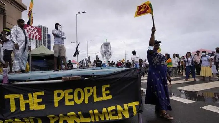 Sri Lanka: Protesters demand arrest of Mahinda Rajapaksa for instigating attacks on them Sri Lanka