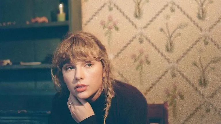 Taylor Swift clears air about 'Woodvale' on Jimmy Kimmel Live! — Know more taylor swift