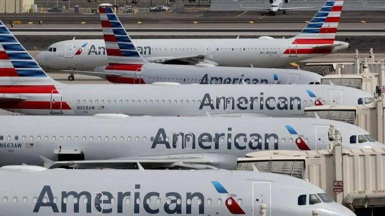 American Airlines set to issue new stock after price run-up