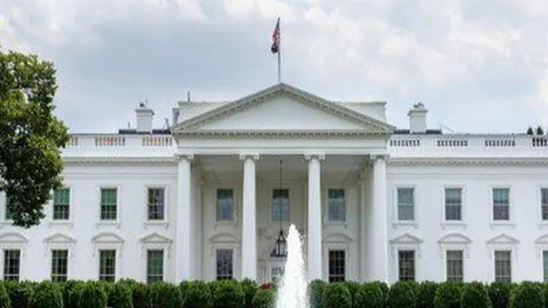 White House nixes updated FDA guidelines on vaccine approval COVID-19