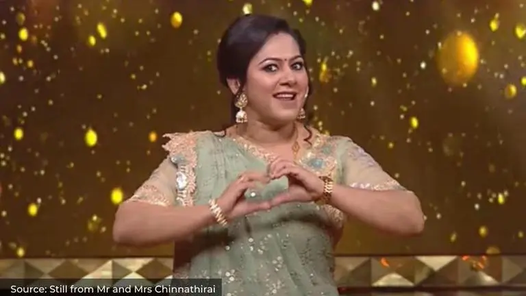 Still from Mr and Mrs Chinnathirai