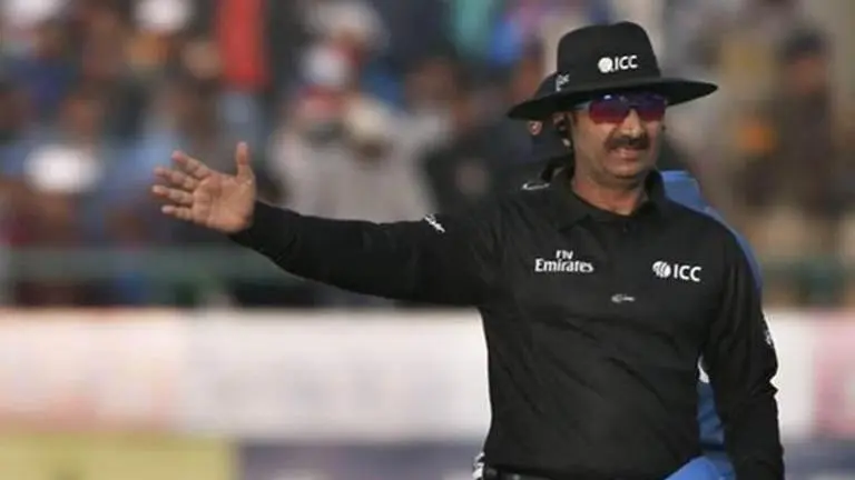 TV umpire to call front foot no balls in England-Pakistan Test series