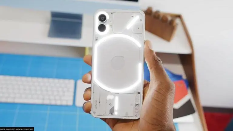 Nothing Phone 1: YouTuber Marques Brownlee reveals device's complete design Nothing Phone 1 entire look revealed via known tech YouTuber Marques Brownlee