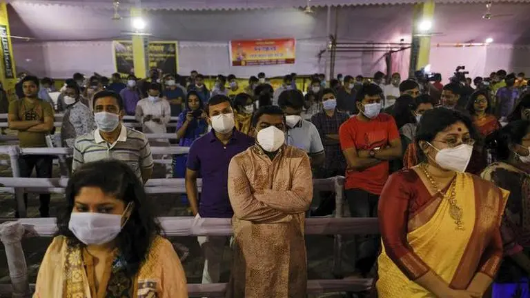 Bangladesh enforces weeklong virus lockdown Bangladesh enforces weeklong virus lockdown