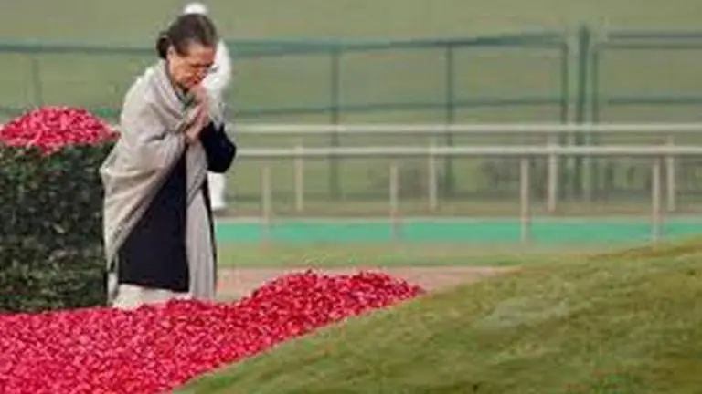 Sonia Gandhi attacks Centre: 'Their language modern, but they're taking India backward' Sonia Gandhi