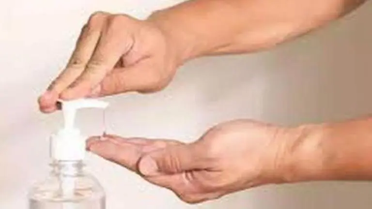 Nevada distilleries turning hooch into hand sanitiser