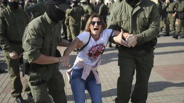 Scores arrested in protest against Belarus' president