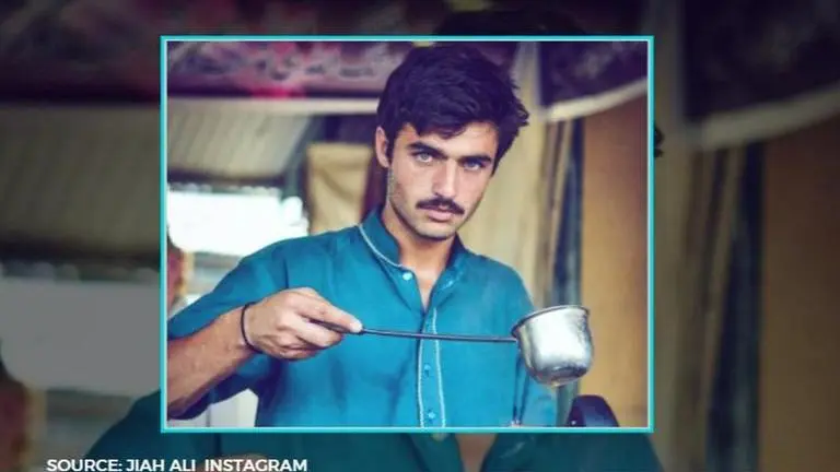 Pakistan's Chaiwala now becomes a cafe owner; netizens offer their 'warmest wishes' pakistan's chaiwala