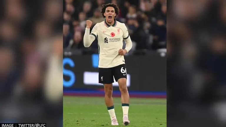Trent Alexander Arnold scores astounding free-kick for Liverpool against West Ham Trent Alexander Arnold, Liverpool