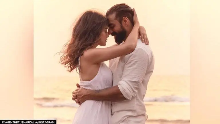 Choreographer Tushar Kalia announces engagement with Triveni Barman; Mouni Roy reacts Tushar Kalia