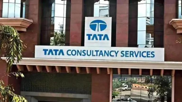 TCS Q2 net up 8.4% to Rs 10,431 cr; flags challenging environment TCS