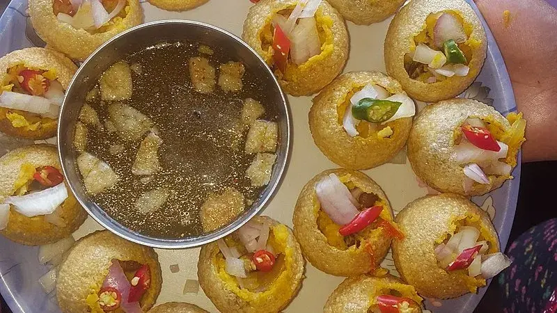 22% of Karnataka's Pani Puri Fails Safety Standards, Cancer-Causing Agents Found: FSSAI Pani puri