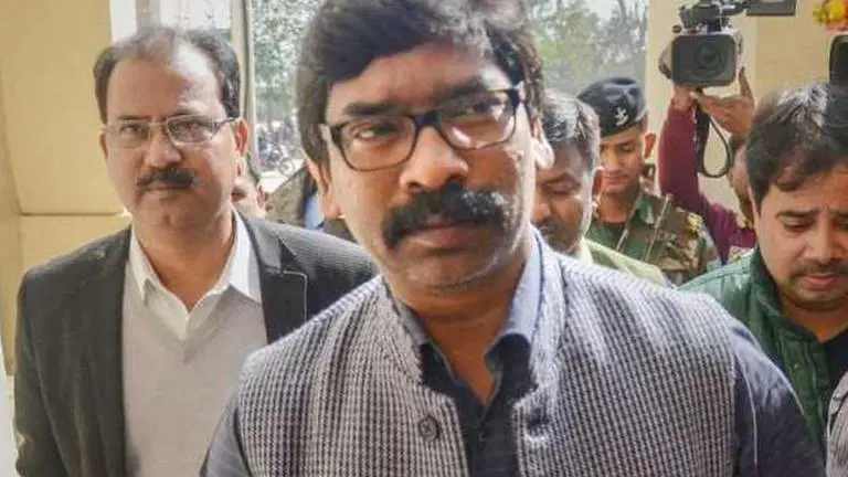 COVID-19 crisis: Jharkhand to give 2 months' ration in advance