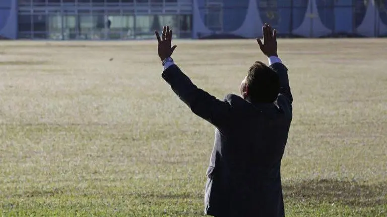 Bolsonaro now the 'poster boy' for dubious COVID treatment