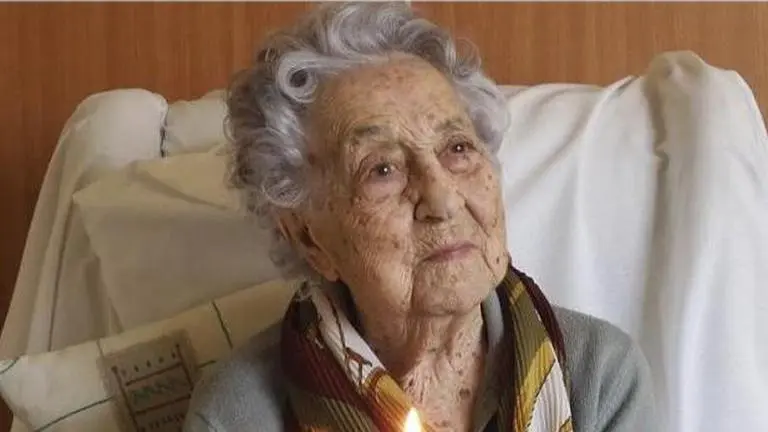 Good News: 113-year-old becomes world's oldest person to recover from COVID-19 Good News: 113 year old woman recovers from coronavirus in Spain