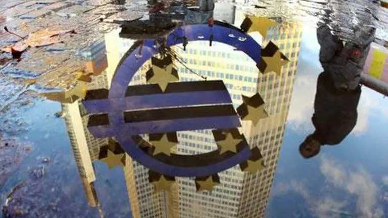 Eurozone ministers to talk April 7 on virus response