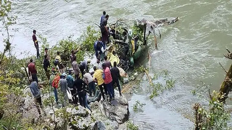 CFN Pabballa Anil killed in Kishtwar chopper crash, 2 pilots injured Pabballa Anil martyred in Kishtwar chopper crash