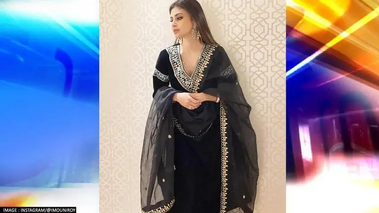 Newlywed Mouni Roy exudes elegance in all-black salwar suit; Asha Negi reacts Mouni Roy