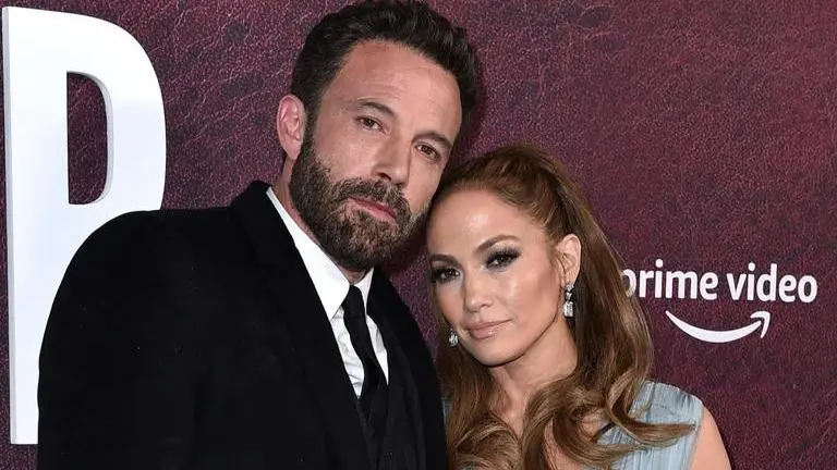 Jennifer Lopez reveals early Valentine's Day gift from Ben Affleck: 'It melted my heart' Jennifer Lopez, ben affleck, marry me