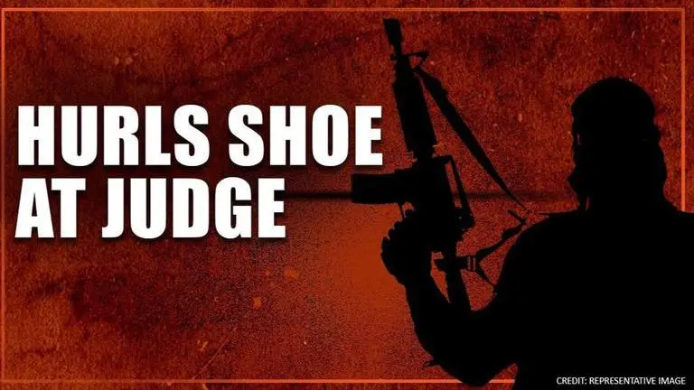 Islamic State operative hurls shoe at Chief Judge mid-hearing in a Kolkata Court Islamic State