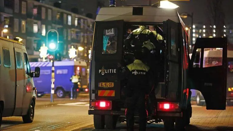 131 arrested on 'calmer' night during Dutch virus curfew 131 arrested on 'calmer' night during Dutch virus curfew