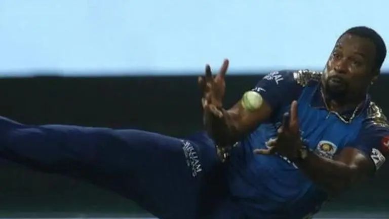 Kieron Pollard takes stunning rebound catch at long-on to dismiss Jos Buttler: Watch Kieron Pollard