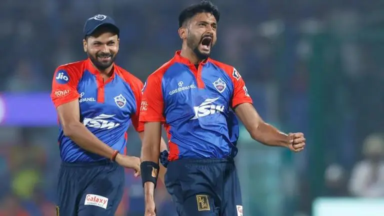 Khaleel Ahmed in action