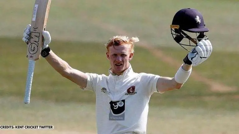 Kent batsman dropped from team for taking selfie after scoring record 238* in county game Kent