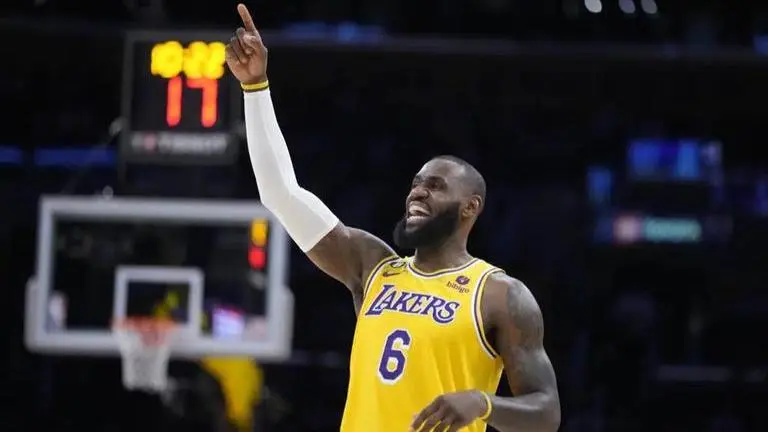 LA Lakers vs Timberwolves: LeBron James scores 30 points as LA Lakers win in overtime of play-in tournament LeBron James