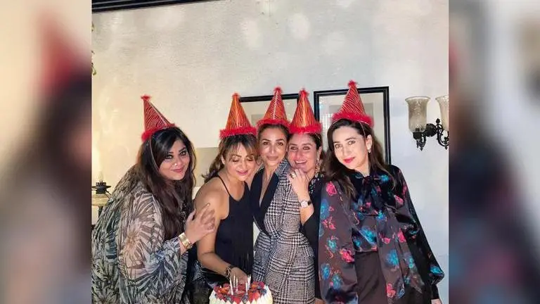 Kareena Kapoor, Malaika Arora & others celebrate Amrita Arora's fun-filled birthday bash Kareena Kapoor