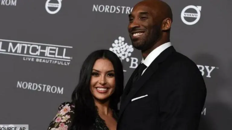 Vanessa Bryant sues LA County Sheriff's department for sharing Kobe's crash site photo vanessa bryant sues