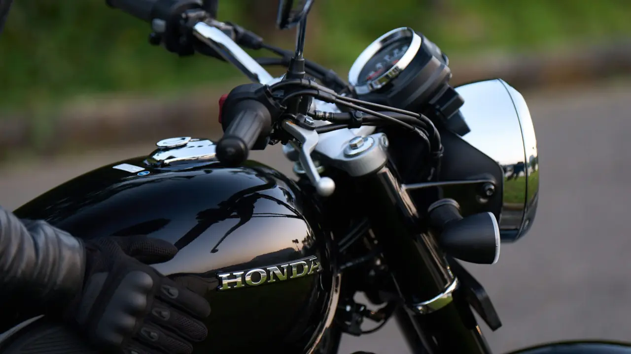 HMSI recalls 300-350 cc bikes to replace faulty parts Honda