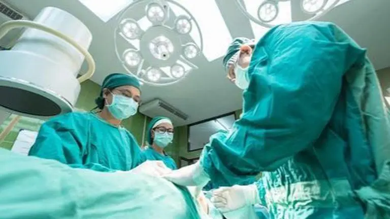 Man undergoes lung transplant in Delhi; ‘first’ such surgery on post-COVID patient in north India