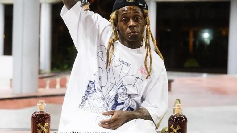 Lil Wayne forgets his own lines, has a priceless reaction when he realises he wrote them Image Source: lil wayne instagram